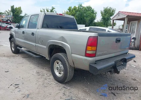 2003 GMC Sierra 2500Hd Sle из США, поврежденный, VIN 1GTHC231X3F209595
